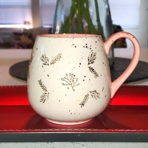 MERITAGE Pastel PINK CREAM MUG COLLECTION LEAVES